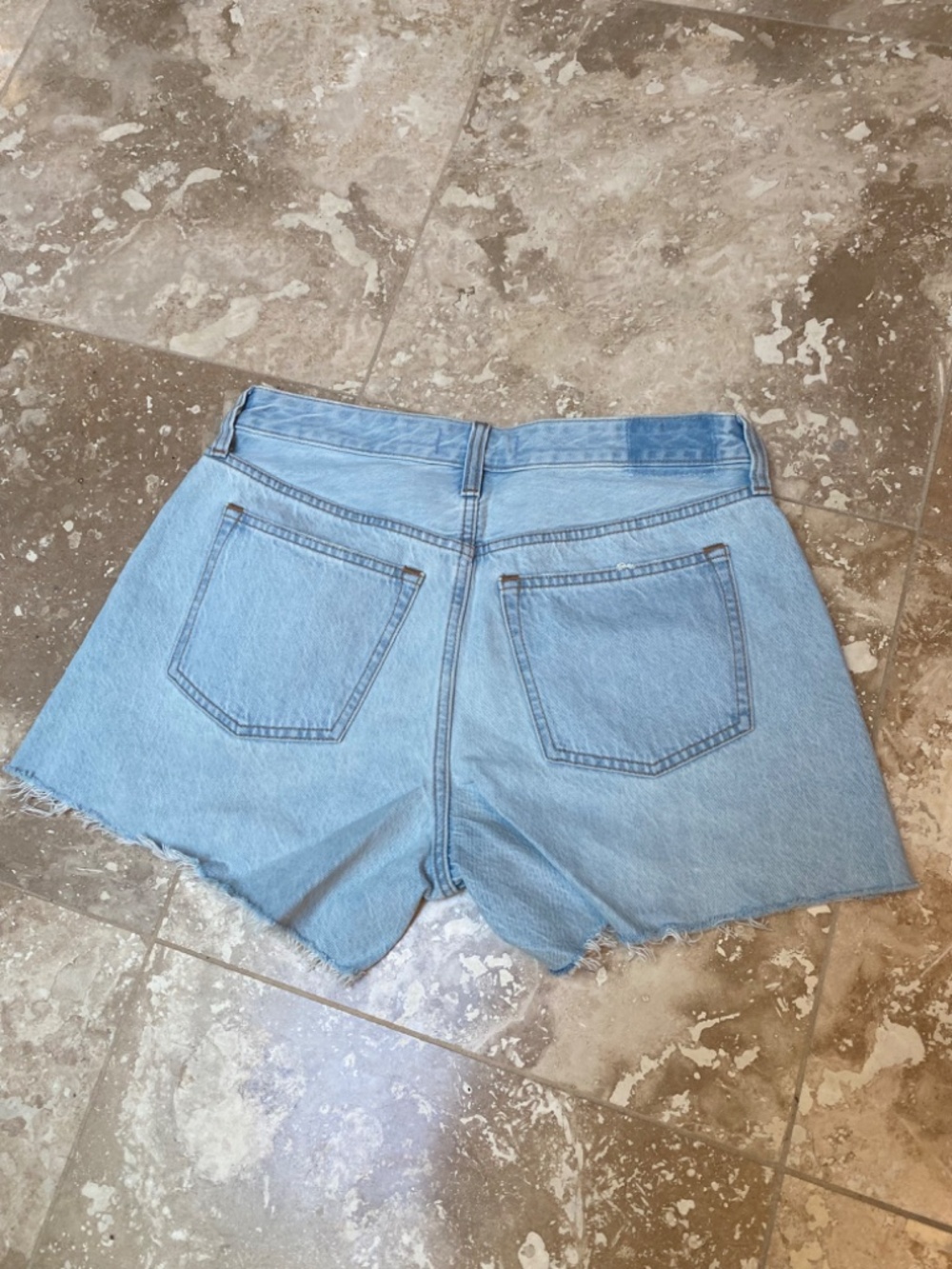 Abercrombie & Fitch Low Rise Baggy Short - Picture 5 of 7